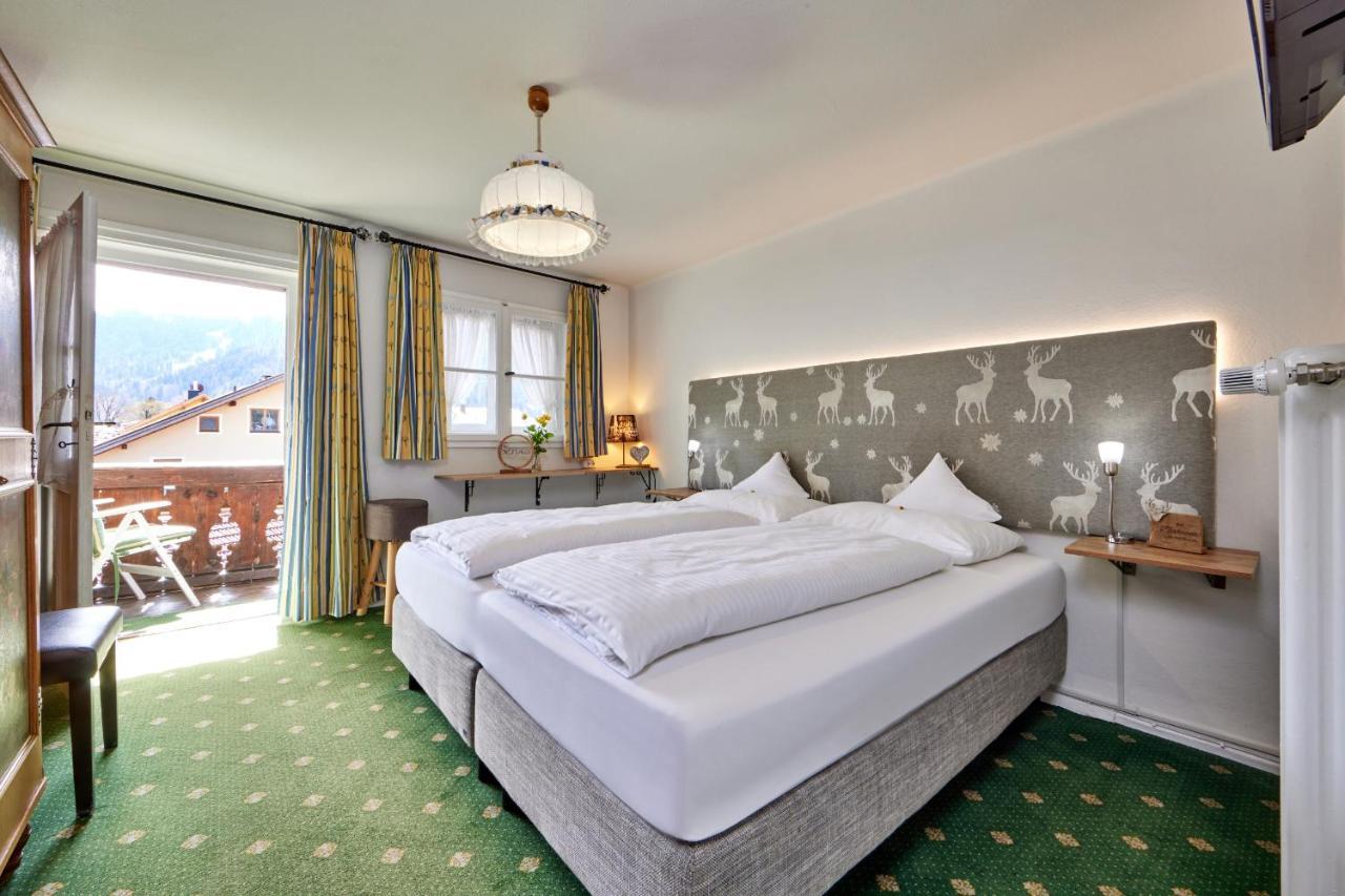 Gaestehaus Angela Гарміш-Партенкірхен Екстер'єр фото