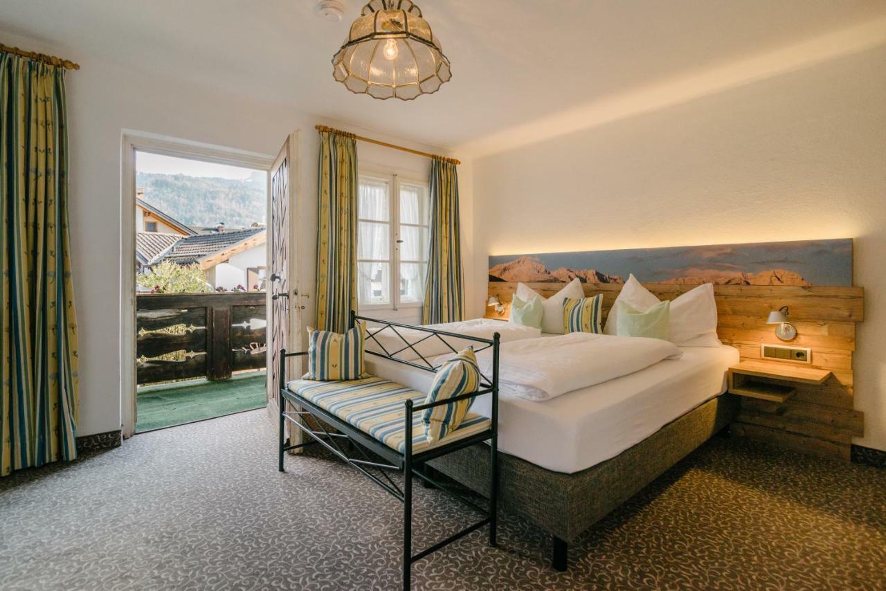 Gaestehaus Angela Гарміш-Партенкірхен Екстер'єр фото